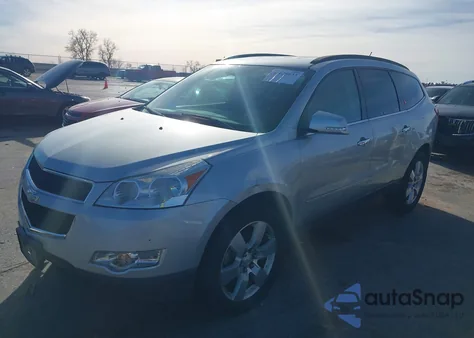 2012 Chevrolet Traverse 1Lt z USA, uszkodzony, nr VIN 1GNKRGED3CJ364292